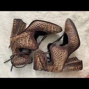 Freebird by Steven NEW Joyce bootie size 8